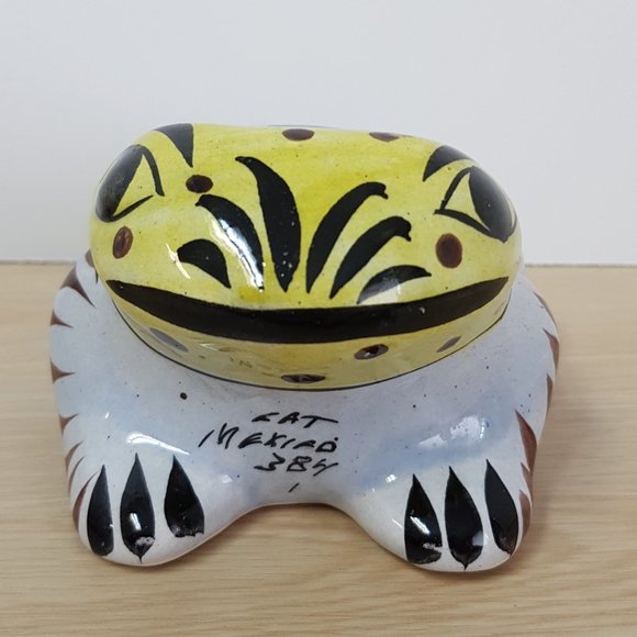 Mexican Hand Painted Pottery Frog - Picture 7 of 11